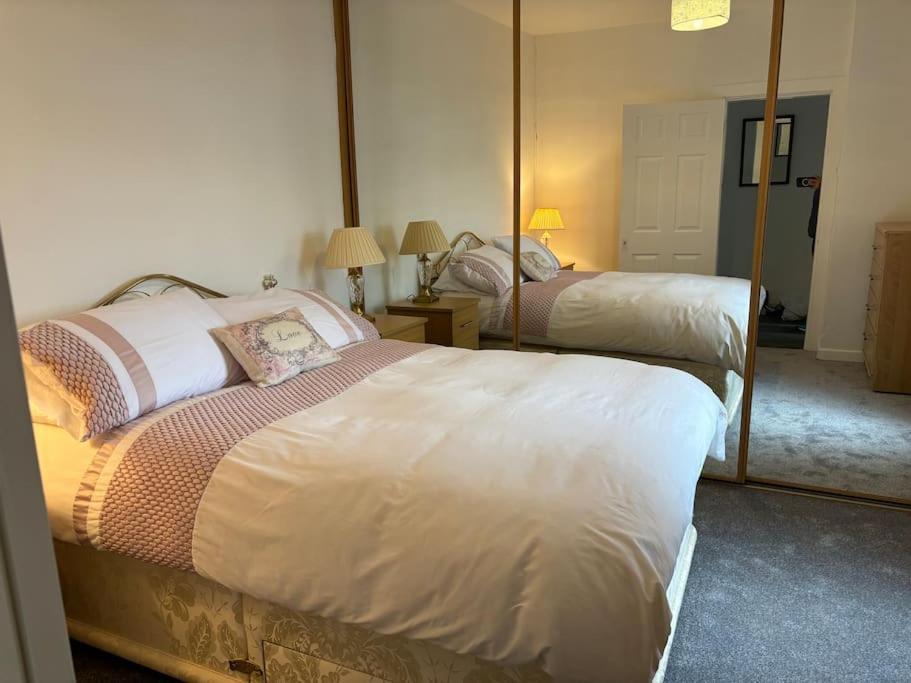 From - 3bed North * Belfast